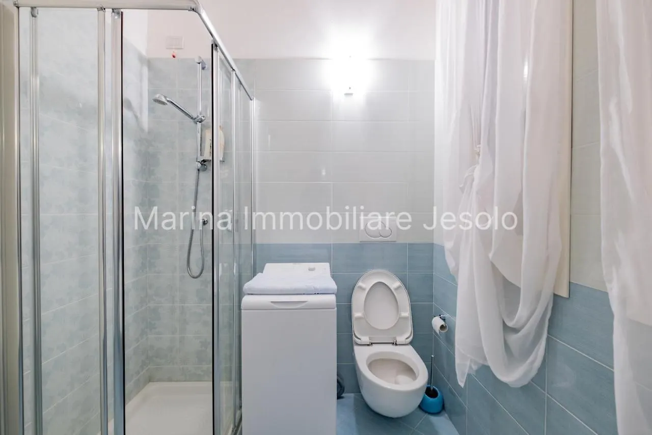Agapantus Apartment Lido di Jesolo 0*,  Italy